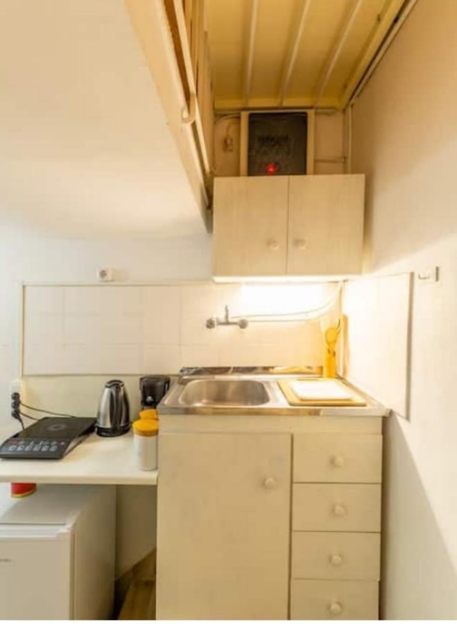 Acropolis Elegant Maisonette By Lodgespot Athen Eksteriør billede