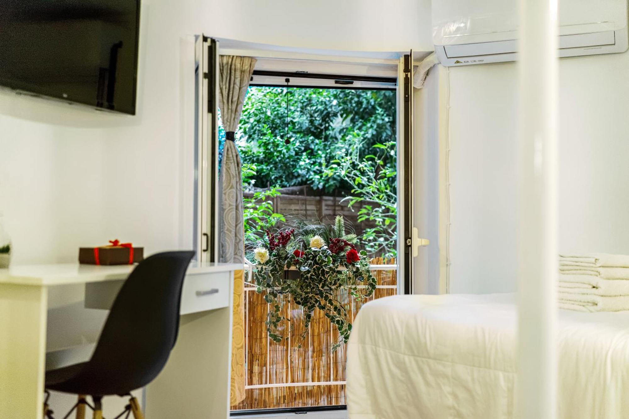 Acropolis Elegant Maisonette By Lodgespot Athen Eksteriør billede