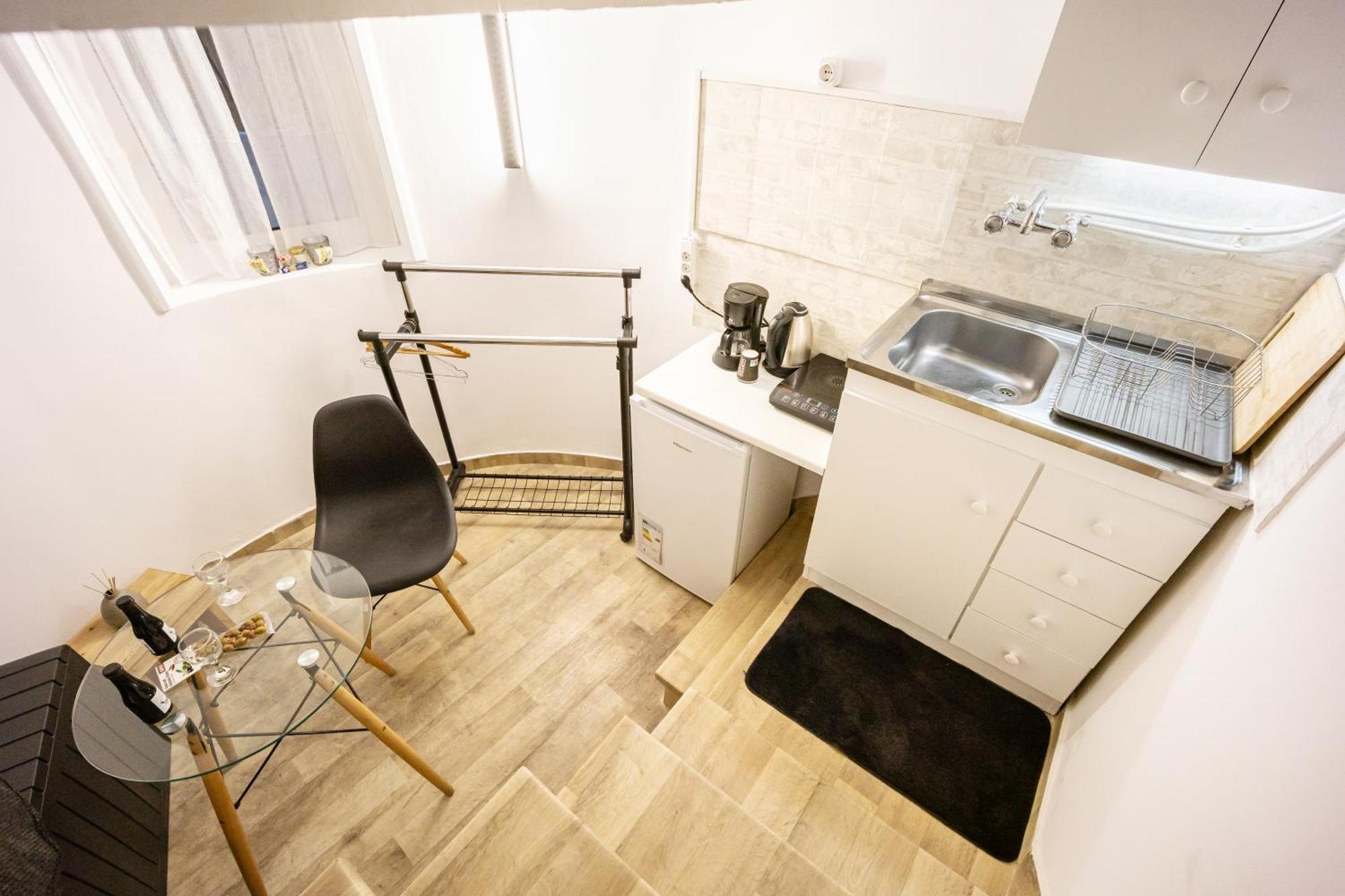 Acropolis Elegant Maisonette By Lodgespot Athen Eksteriør billede