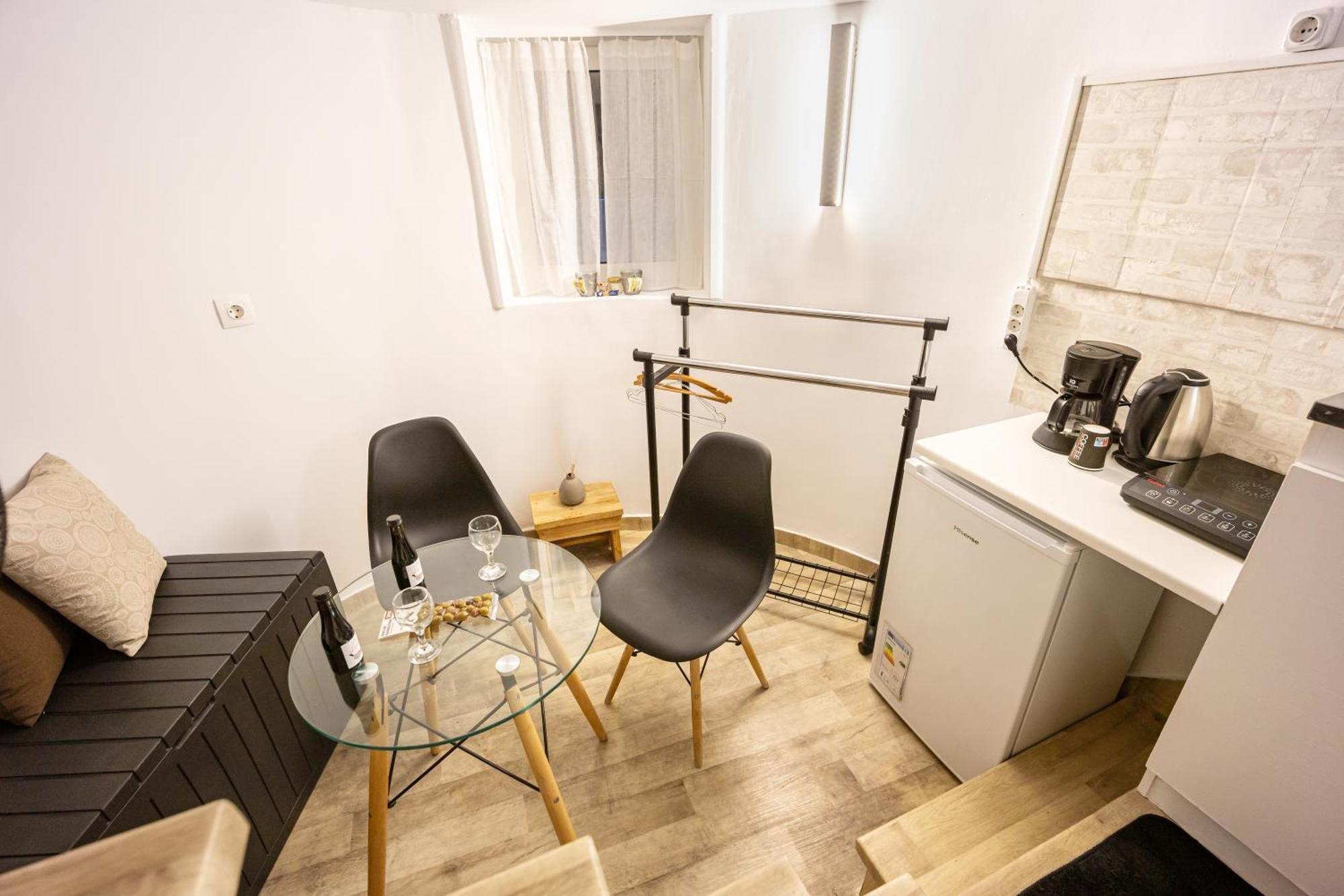 Acropolis Elegant Maisonette By Lodgespot Athen Eksteriør billede